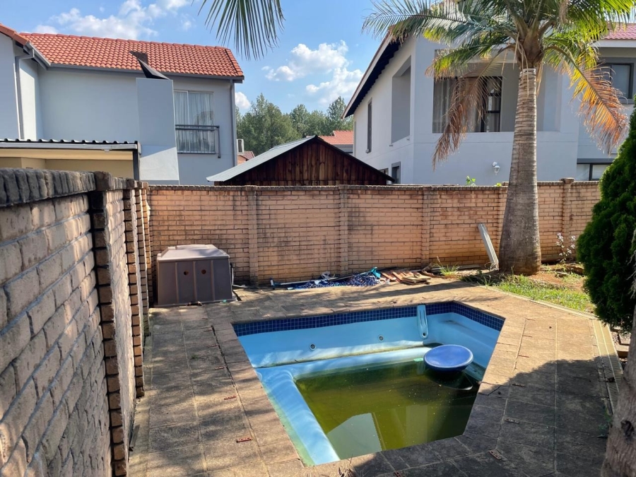 4 Bedroom Property for Sale in Waterkloof A H North West